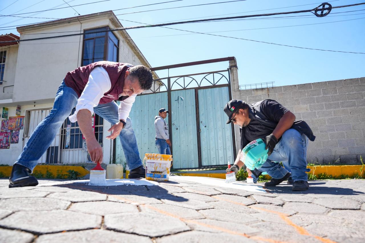 Con trabajo en territorio gobierno de Alfonso Sánchez rescata calles de Ixtulco